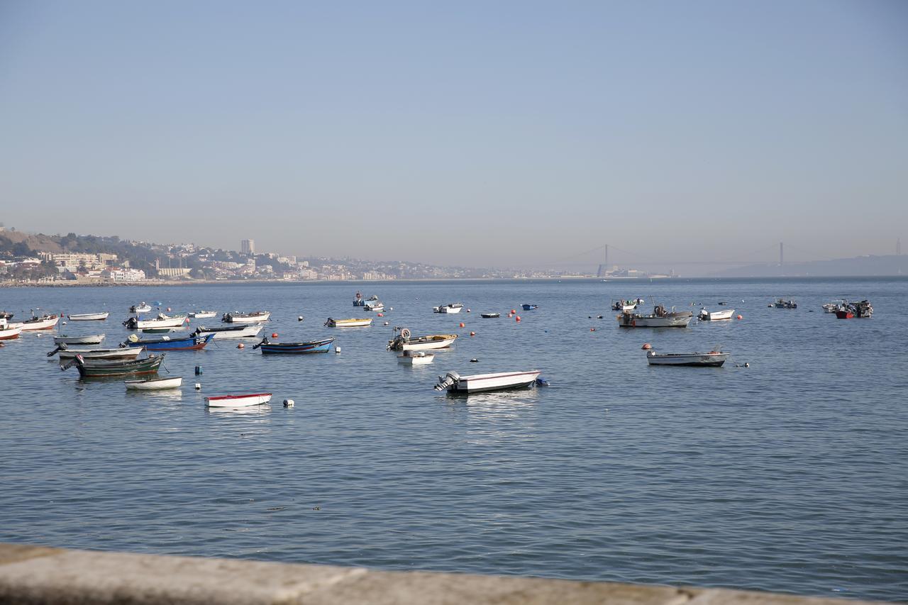 Aktion Beach House Carcavelos  Exterior photo